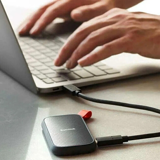 Внешний накопитель SanDisk 2TB SDSSDE30-2T00-G26