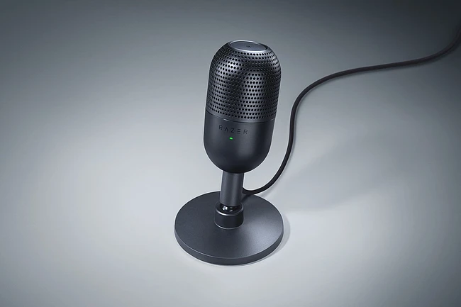 Микрофон Razer Seiren V3 Mini (RZ19-05050100-R3M1)
