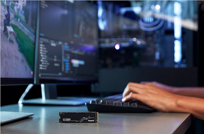 SSD диск Kingston KC3000 4TB (SKC3000D/4096G)