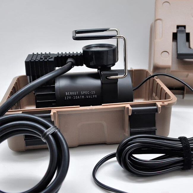 Автомобильный компрессор Berkut SPEC-15