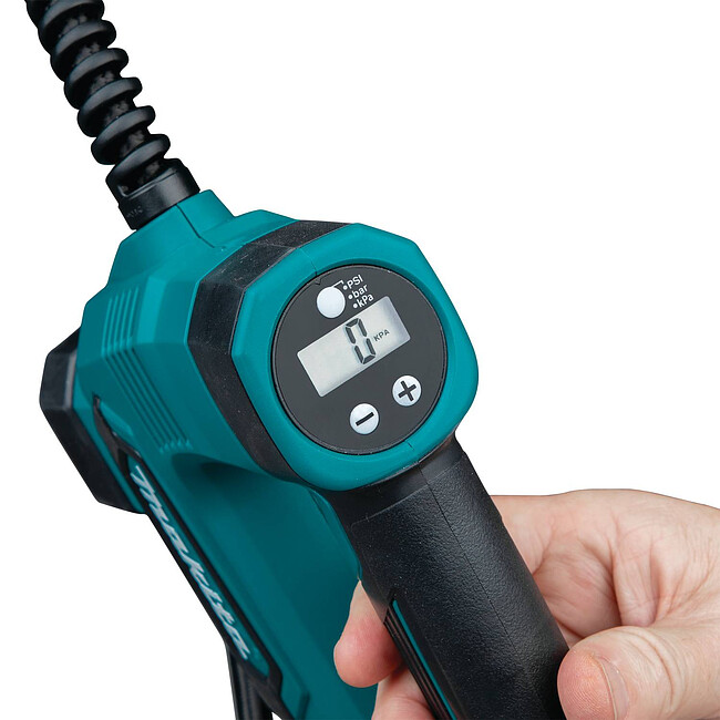 Автомобильный компрессор Makita MP 100 DZ