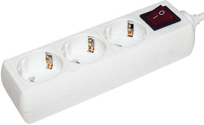 Удлинитель IEK У03К (WYP10-16-03-05-ZK-N) Удлинитель IEK У03К (WYP10-16-03-05-ZK-N)