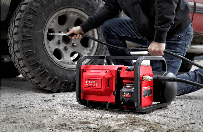 Автомобильный компрессор Milwaukee M18 FAC-0 FUEL (4933472166)