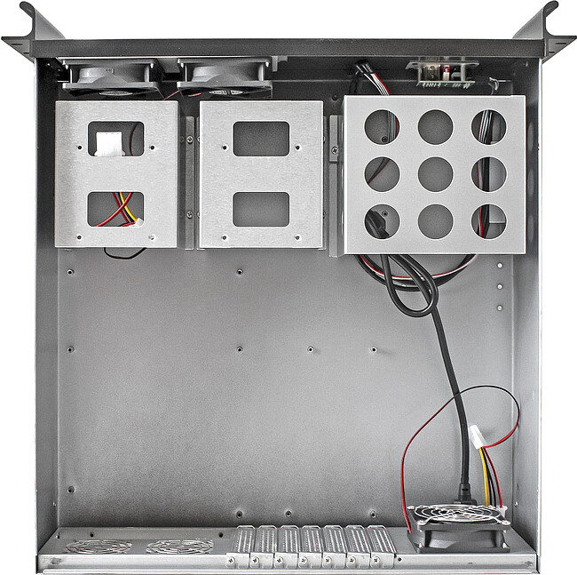 Корпус ExeGate 3U450-08 Pro без БП (EX292257RUS)