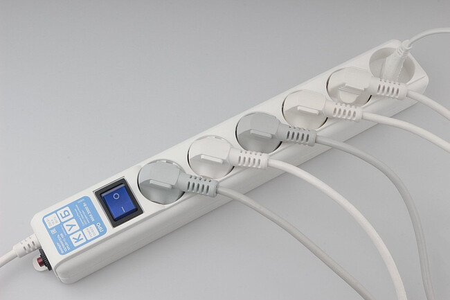 Сетевой фильтр Power Cube SPL(5+1)-16B-P-3М-WHITE