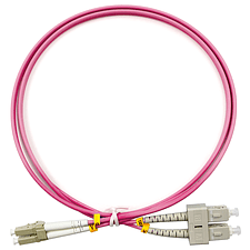 Шнур оптический Cabeus FOP-50-OM4-LC-SC-1,5m Шнур оптический Cabeus FOP-50-OM4-LC-SC-1,5m