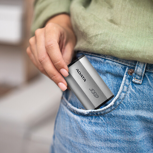 Внешний накопитель A-Data SD810 1Tb серый (SD810-1000G-CSG)