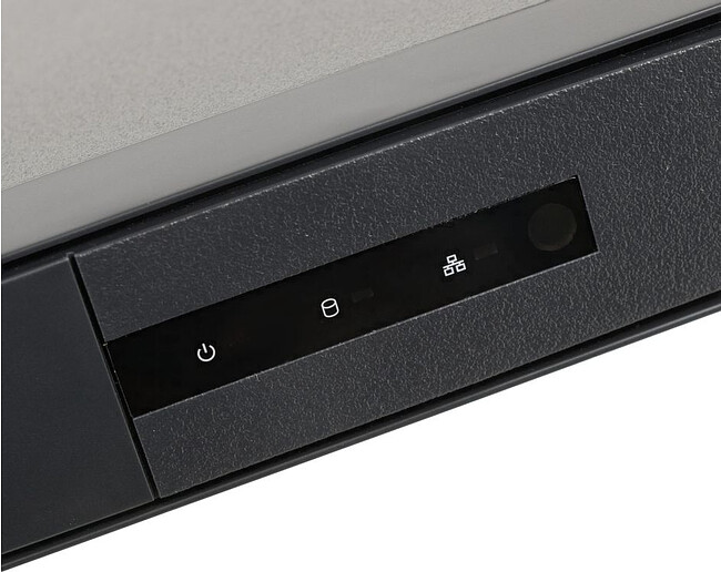 Видеорегистратор наблюдения Hikvision DS-7108NI-Q1/M(D)